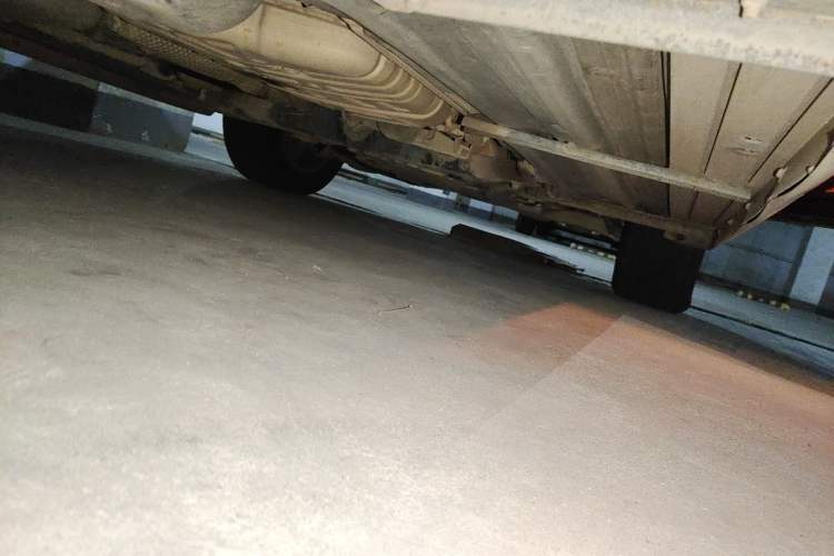 Used Volkswagen Touareg 2011 3.0 TSI Comfort Version Chassis Rear Right
