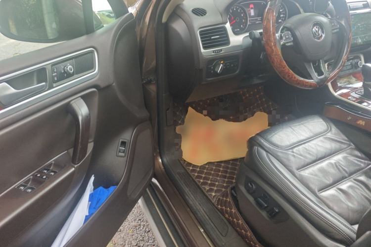 Used Volkswagen Touareg 2011 3.0 TSI Standard Version Driver Seat