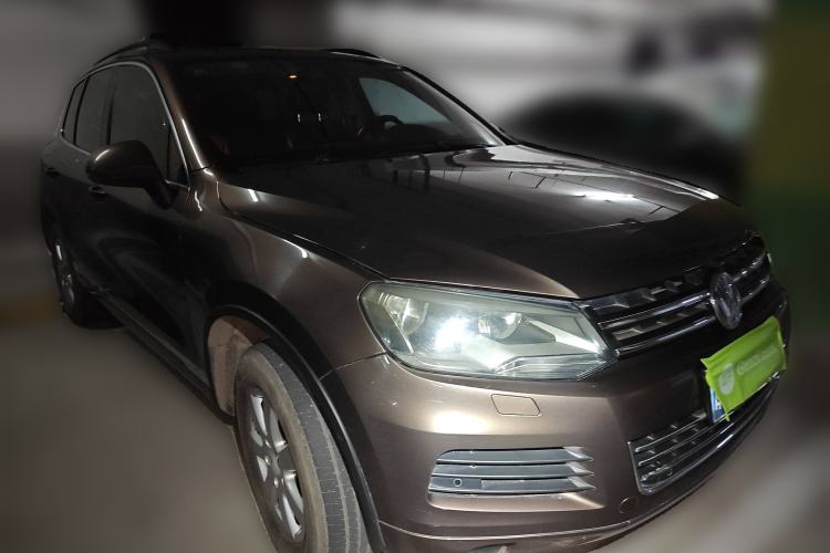Used Volkswagen Touareg 2011 3.0 TDI Diesel Standard Version Exterior 2