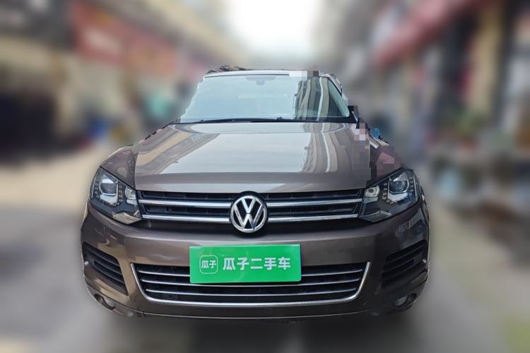 Used Volkswagen Touareg 2011 3.0 TSI Comfort Version Front