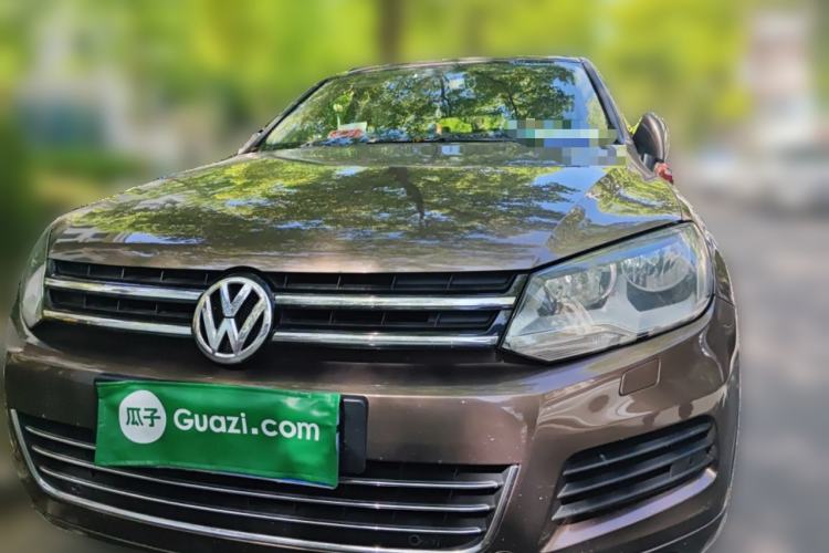 Used Volkswagen Touareg 2011 3.0 TSI Standard Version Front