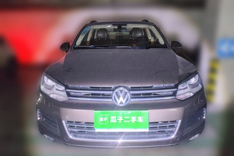 Used Volkswagen Touareg 2011 3.0 TSI Standard Version Front