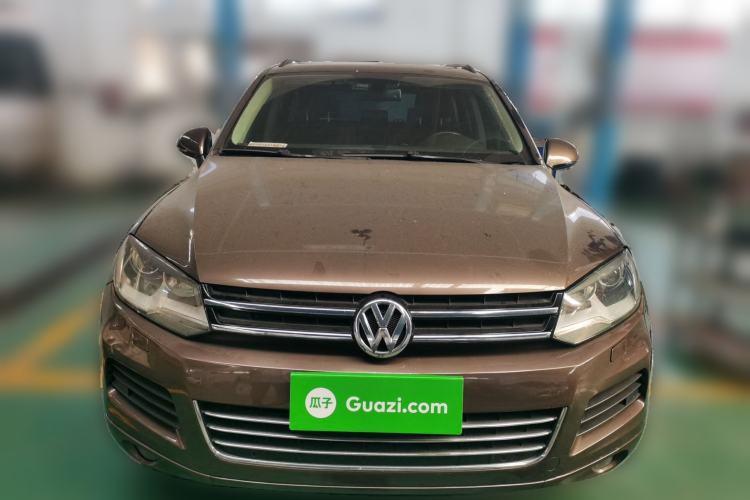 Used Volkswagen Touareg 2011 3.0 TSI Standard Version Front