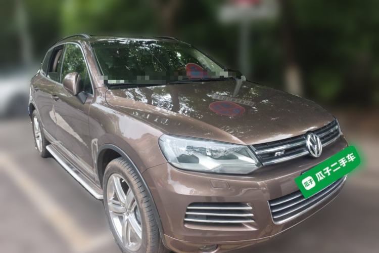 Used Volkswagen Touareg 2011 3.0 TSI Standard Version Front Right 45 Deg