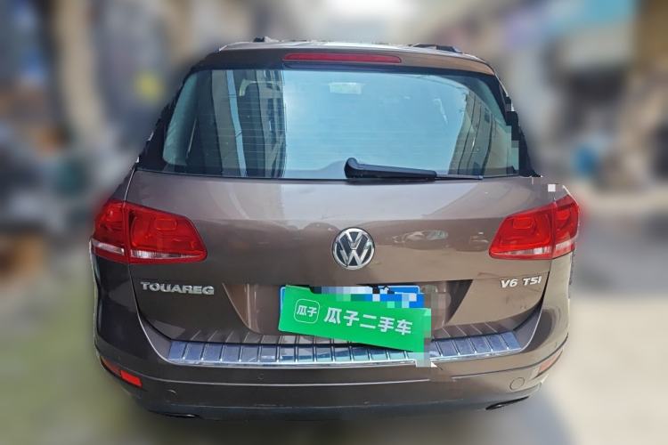 Used Volkswagen Touareg 2011 3.0 TSI Comfort Version Rear