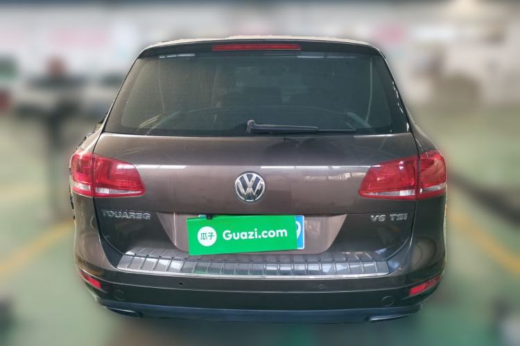 Used Volkswagen Touareg 2011 3.0 TSI Standard Version Rear