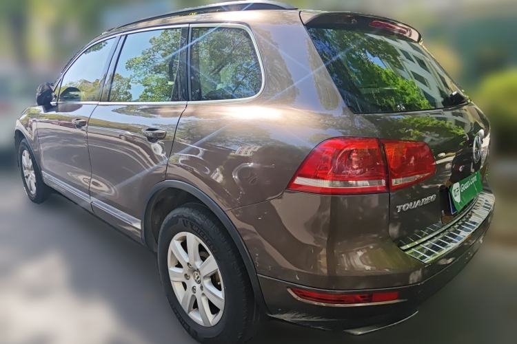Used Volkswagen Touareg 2011 3.0 TSI Standard Version Rear Left 45 Deg