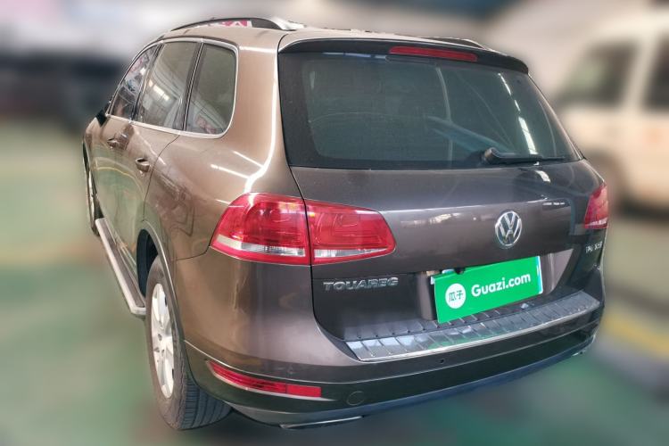 Used Volkswagen Touareg 2011 3.0 TSI Standard Version Rear Left 45 Deg