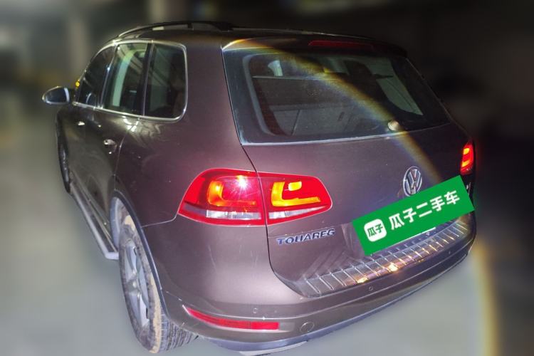 Used Volkswagen Touareg 2011 3.0 TSI Comfort Version Rear Left 45 Deg
