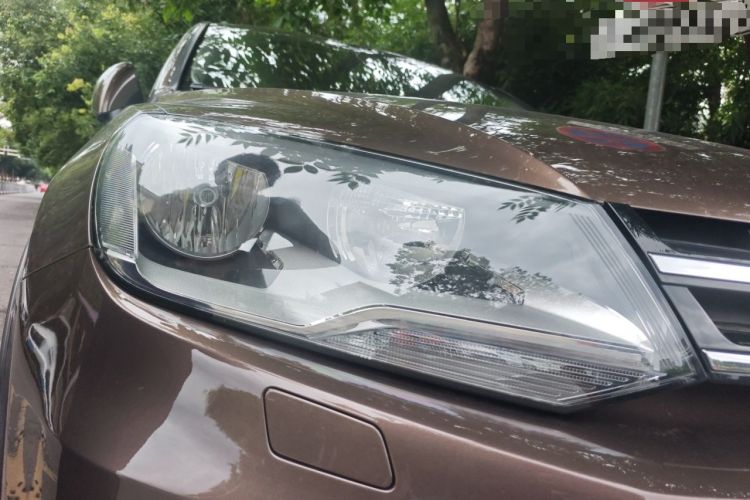 Used Volkswagen Touareg 2011 3.0 TSI Standard Version Right Front Headlight