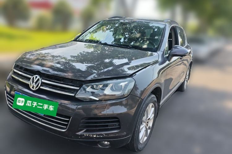 Volkswagen Touareg 2011 3.0 TSI Standard Version d’occasion Guazi used car, China used car export, Used car for sale, Used  cars, Cheapest cars for sale