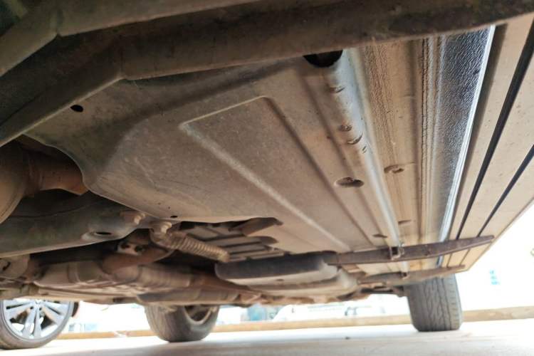 Used Volkswagen Touareg 2011 3.0 TSI Standard Version Chassis Front Left