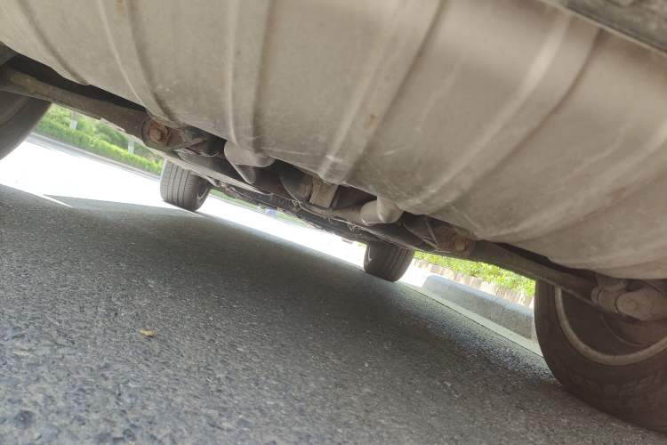 Used Volkswagen Touareg  Chassis Rear