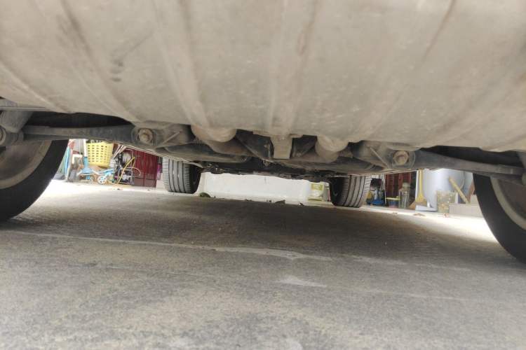 Used Volkswagen Touareg 2011 3.0 TSI Hybrid Chassis Rear