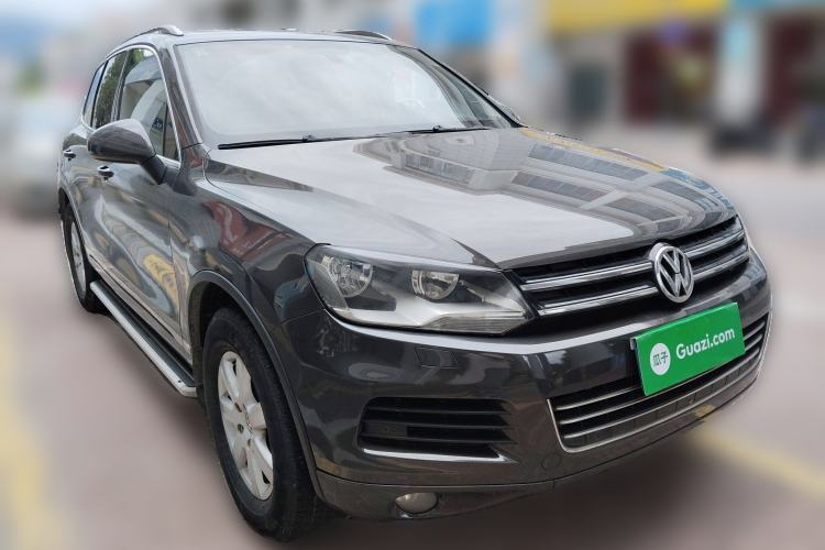 Used Volkswagen Touareg 2011 3.0 TDI Diesel Standard Version Front Right 45 Deg