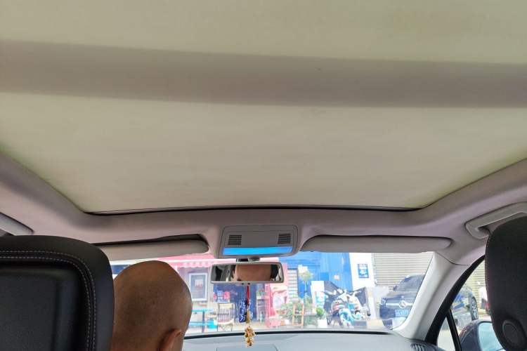 Used Volkswagen Touareg 2011 3.0 TSI Standard Version Headliner