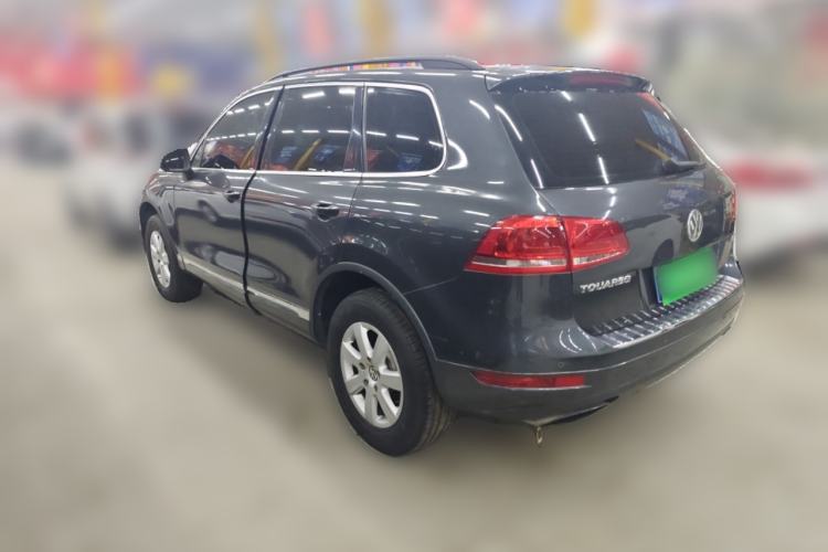 Used Volkswagen Touareg 2011 3.0 TSI Standard Version Rear Left 45 Deg