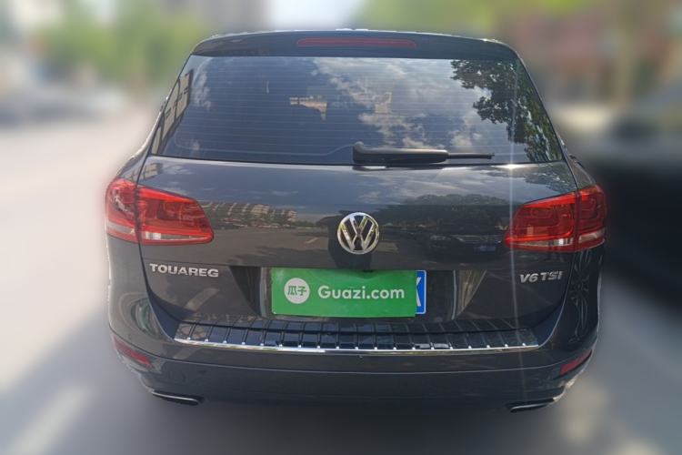 Used Volkswagen Touareg 2011 3.0 TSI Comfort Version Rear