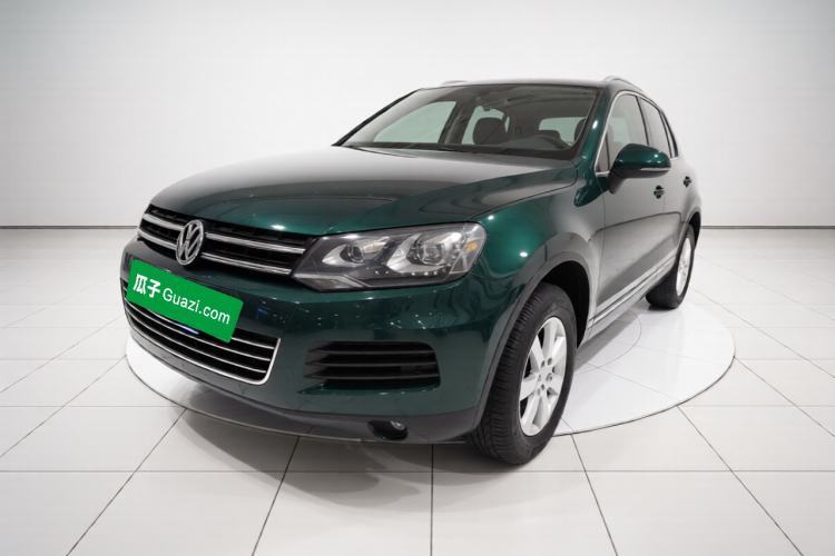 Volkswagen Touareg 2011 3.0 TSI Standard Version d’occasion Guazi used car, China used car export, Used car for sale, Used  cars, Cheapest cars for sale