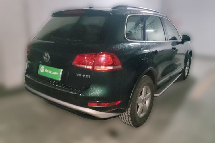 Used Volkswagen Touareg 2011 3.0 TDI Diesel Comfort Version Rear Right 45 Deg