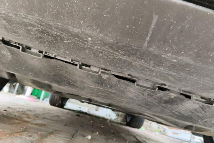 Used Volkswagen Touareg 2011 3.0 TSI Standard Version Chassis Front
