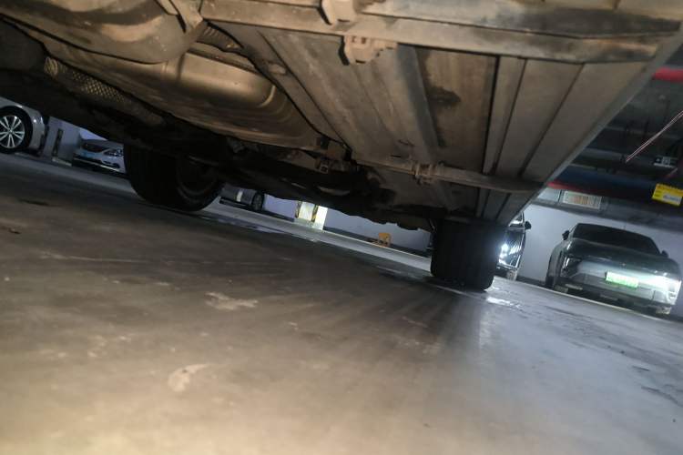 Used Volkswagen Touareg 2011 3.0 TSI High-End Version Chassis Rear Right