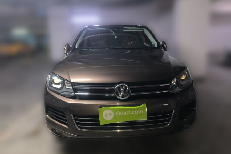 Used Volkswagen Touareg 2011 3.0 TSI High-End Version Front