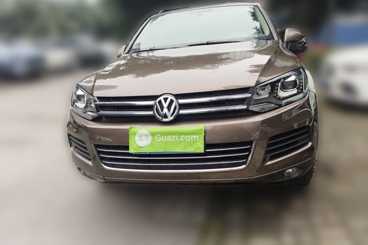 Used Volkswagen Touareg 2011 3.0 TSI Comfort Version Front