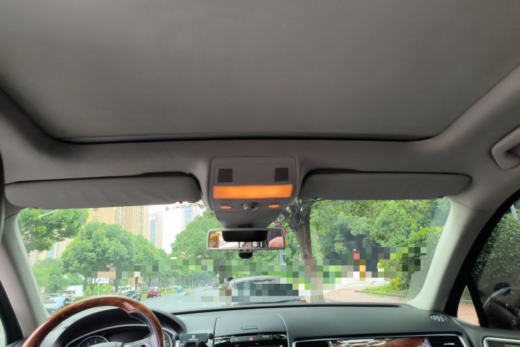 Used Volkswagen Touareg 2011 3.0 TSI Hybrid Headliner