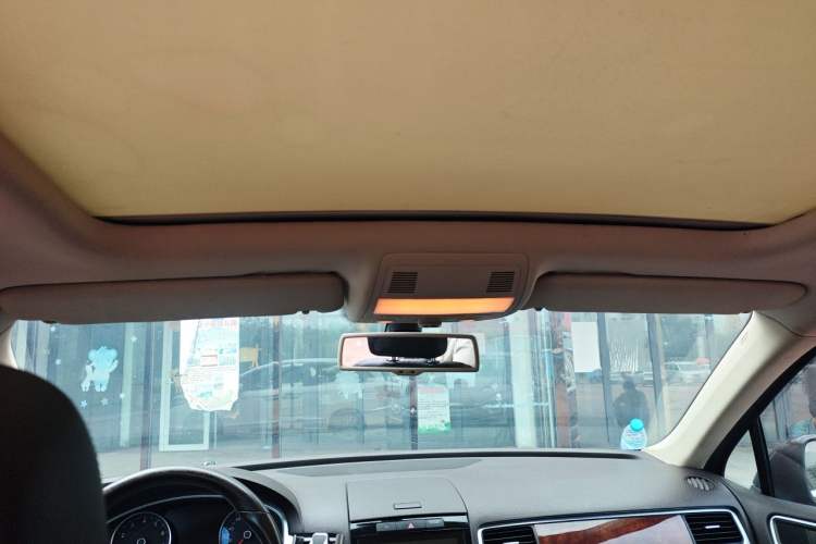 Used Volkswagen Touareg 2011 3.0 TSI Standard Version Headliner