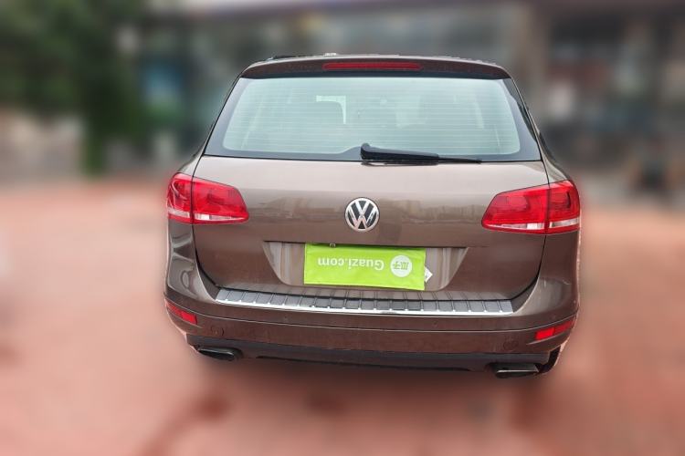 Used Volkswagen Touareg 2011 3.0 TSI Standard Version Rear