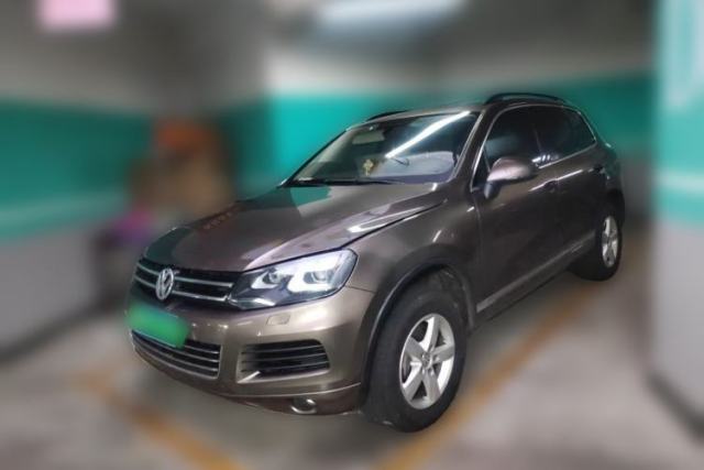 Volkswagen Touareg 2011 3.0 TSI Comfort Version с пробегом