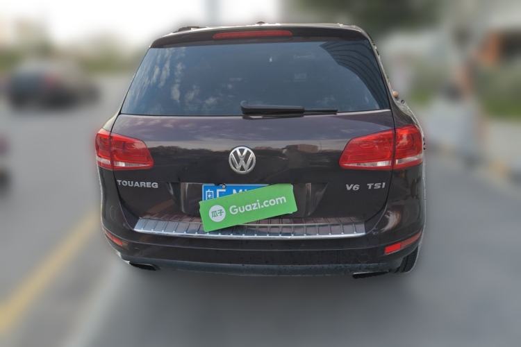 Used Volkswagen Touareg 2011 3.0 TSI Comfort Version Rear