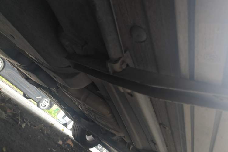 Used Volkswagen Touareg 2011 3.0 TSI Standard Version Chassis Rear Right