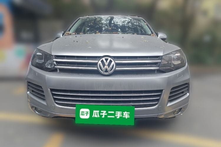 Used Volkswagen Touareg 2011 3.0 TSI Standard Version Front
