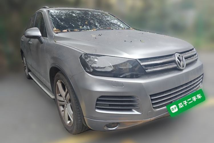 Used Volkswagen Touareg 2011 3.0 TSI Standard Version Front Right 45 Deg
