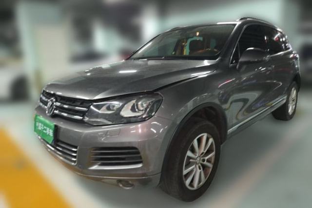 Used Volkswagen Touareg 2011 3.0 TSI High-End Version