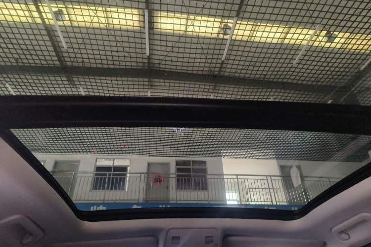 Used Volkswagen Touareg 2011 3.0 TSI Standard Version Headliner
