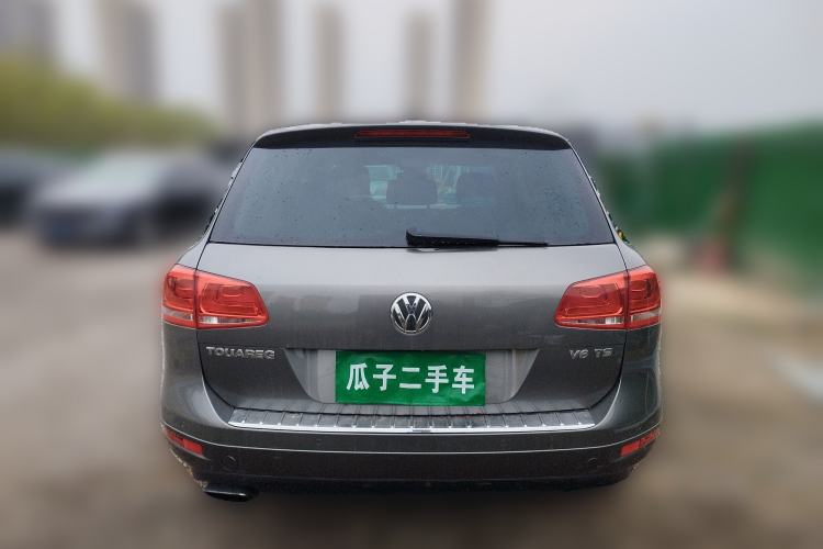 Used Volkswagen Touareg 2011 3.0 TSI High-End Version Rear