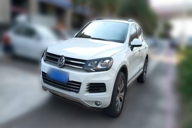 Used Volkswagen Touareg 2011 3.0 TDI Diesel Comfort Version