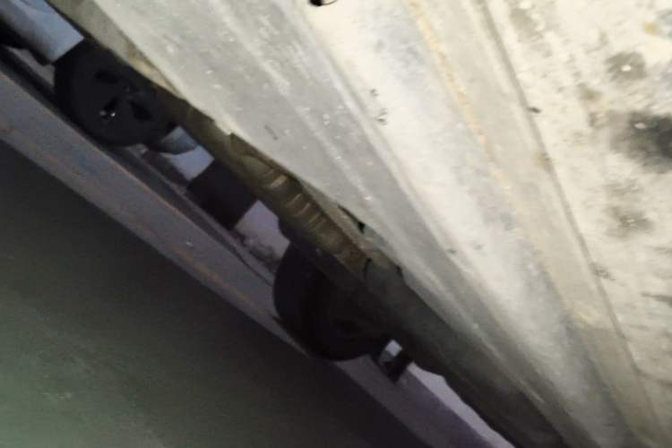 Used Volkswagen Touareg 2011 3.0 TSI Comfort Version Chassis Front Left