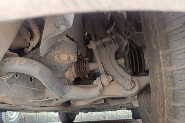 Used Volkswagen Touareg 2011 3.0 TSI Standard Version Chassis Front Left