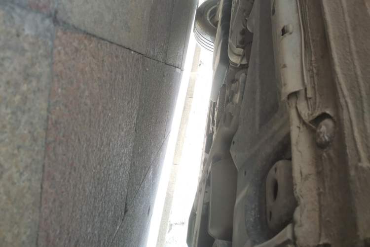 Used Volkswagen Touareg 2011 3.0 TSI Standard Version Chassis Front Right