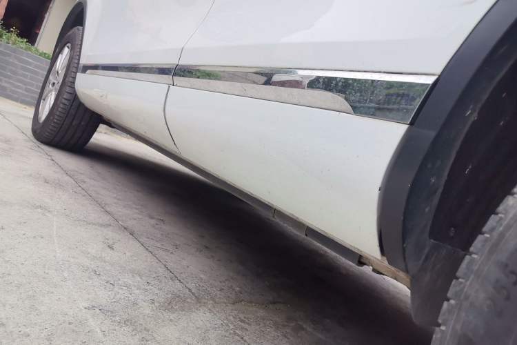 Used Volkswagen Touareg 2011 3.0 TSI High-End Version Chassis Rear Left