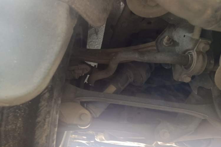 Used Volkswagen Touareg 2011 3.0 TSI Standard Version Chassis Rear Left