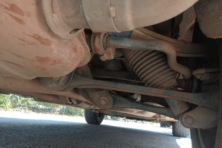Used Volkswagen Touareg 2011 3.0 TSI Comfort Version Chassis Rear Right