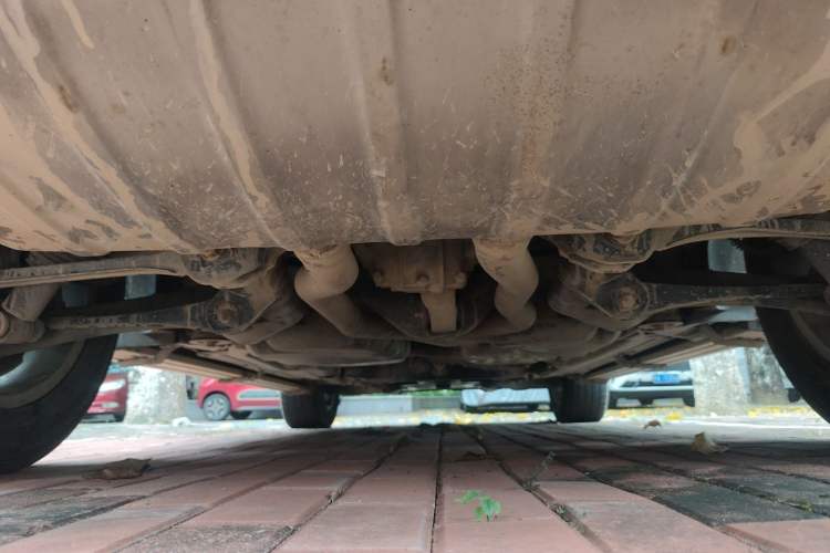 Used Volkswagen Touareg 2011 3.0 TSI High-End Version Chassis Rear