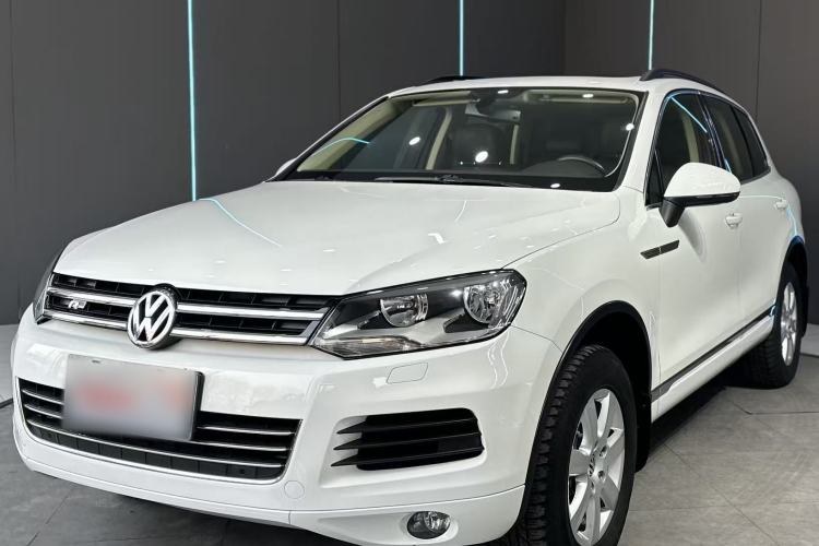 Used Volkswagen Touareg 2011 3.0 TSI Standard Version Exterior 1