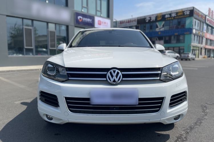 Used Volkswagen Touareg 2011 3.0 TSI Comfort Version Exterior 1