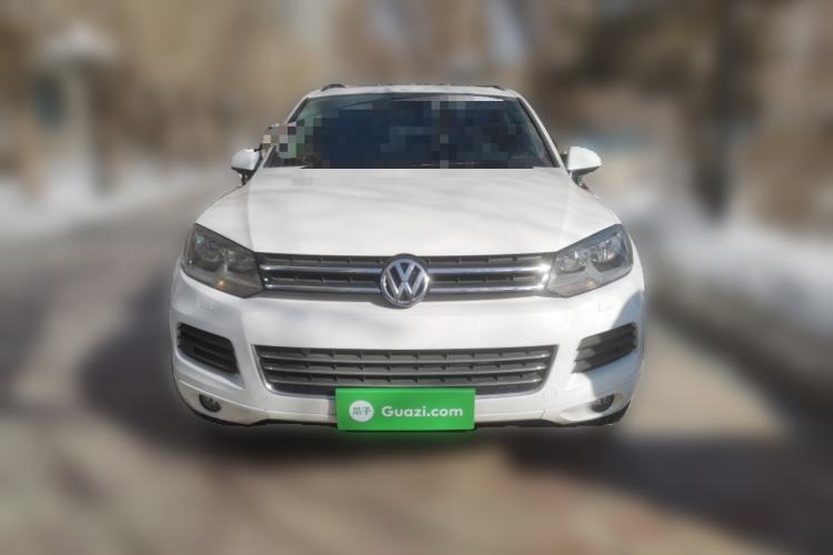 Used Volkswagen Touareg 2011 3.0 TSI Standard Version Front